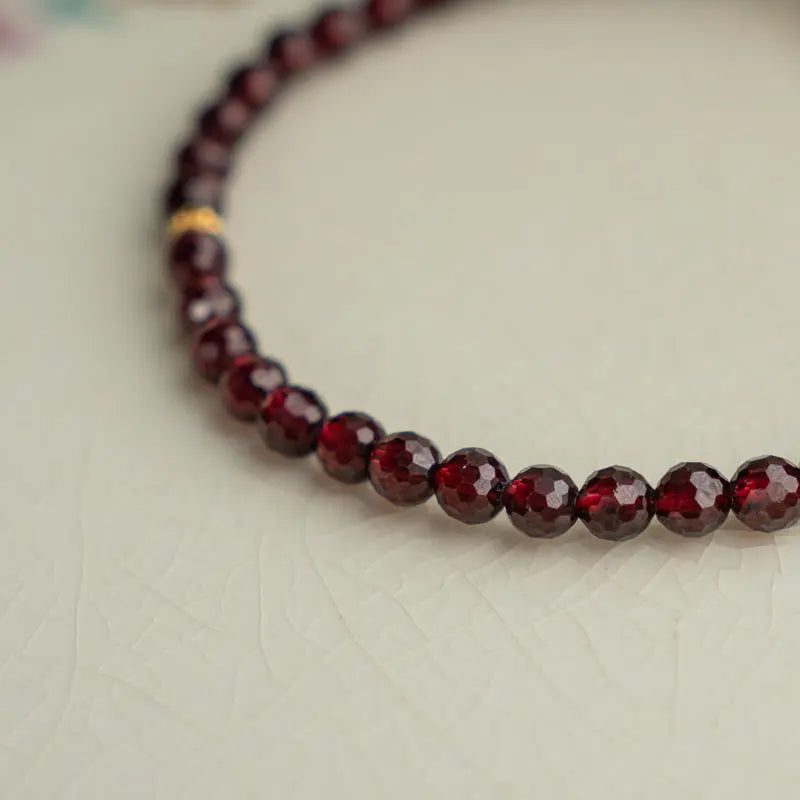 GIVE ENERGY WINE COLOUR GARNET BEESWAX ENERGY BRACELET_5
