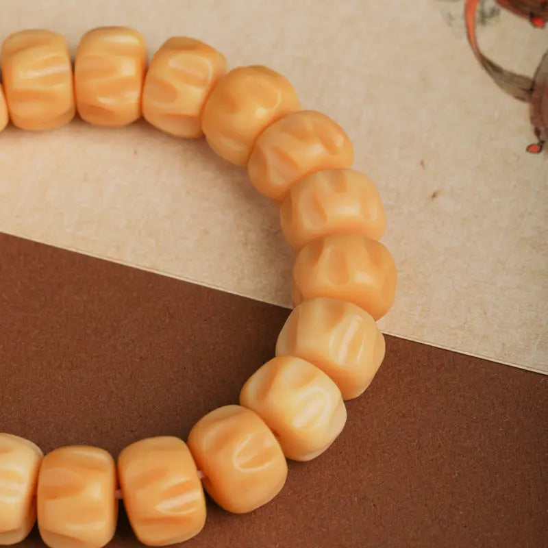 YELLOWISH SPICED CAMEL BONE BRACELET_4