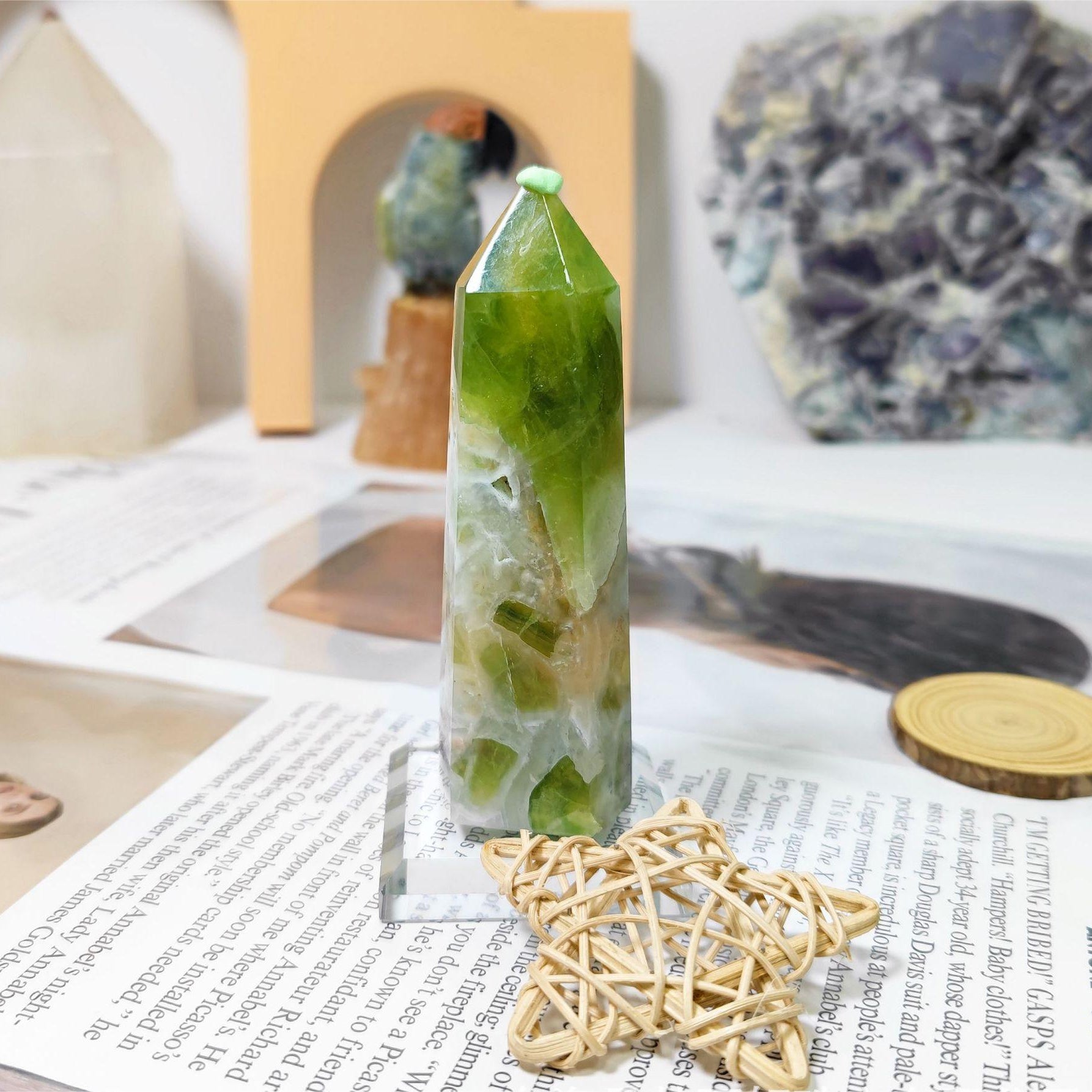 GREEN AGATE HEXAGONAL PRISM-1