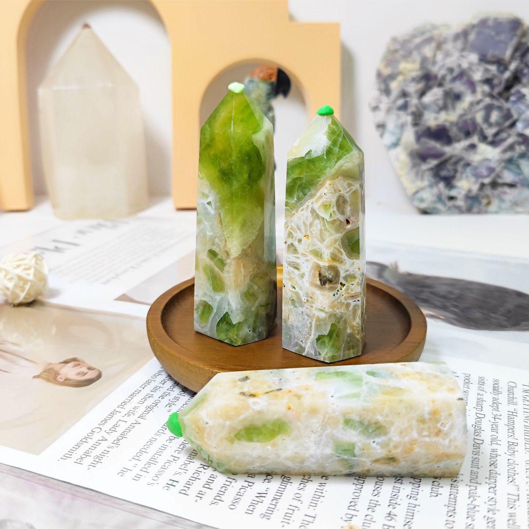 GREEN AGATE HEXAGONAL PRISM-2