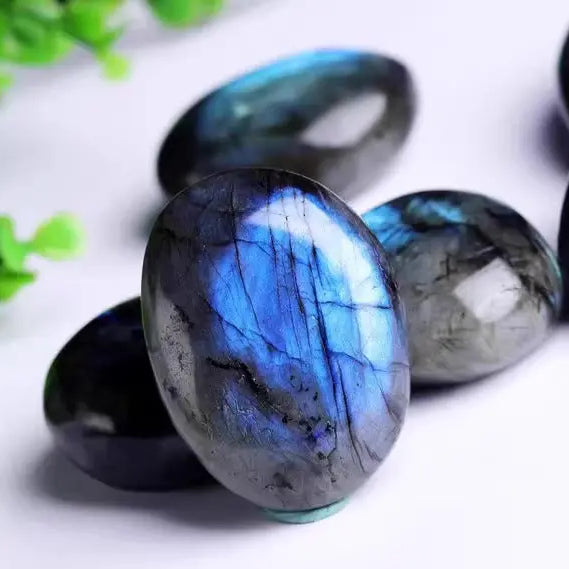 RAW LABRADORITE-1
