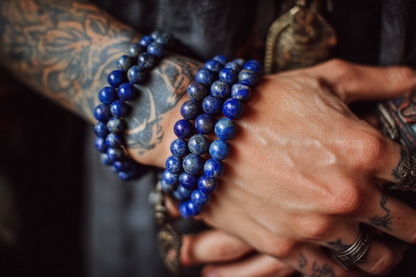 Lapis Lazuli Meaning in Daily Life:Wisdom, Truth, and Clear Expression