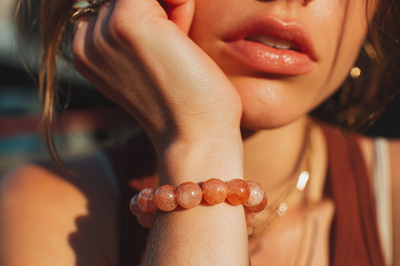 Sunstone Meaning in Daily Life:Positivity, Confidence, and Natural Radiance