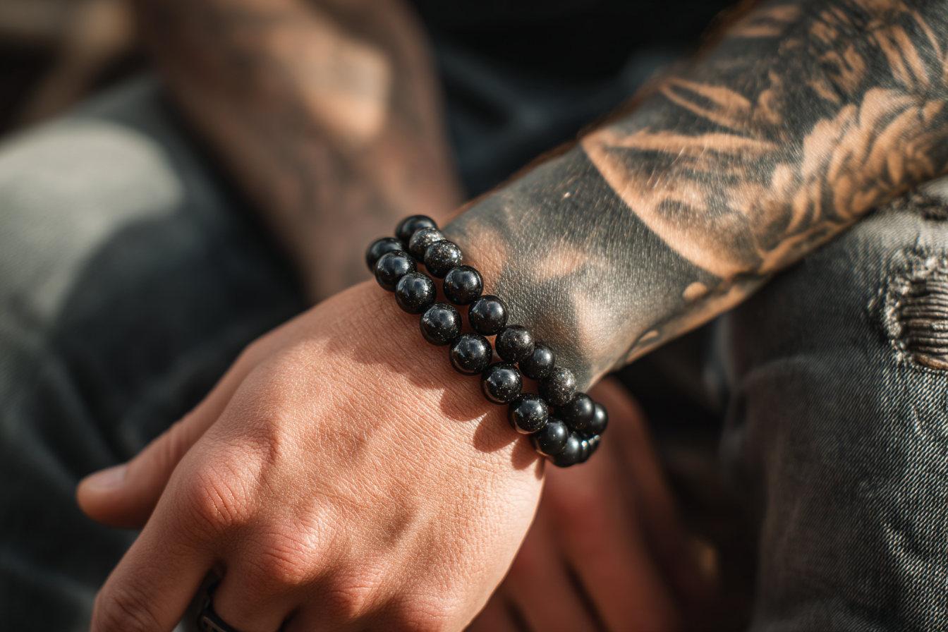 Obsidian Meaning in Daily Life:Protection, Boundaries, and Self-Awareness