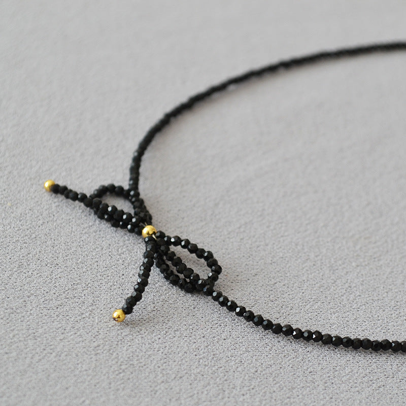 BLACK SPINEL LUCKY BOW NECKLACE_6