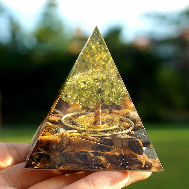 CRYSTAL TREE PYRAMID-5