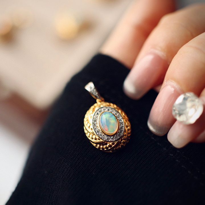 GOLD PLATED OPAL PENDANT-4